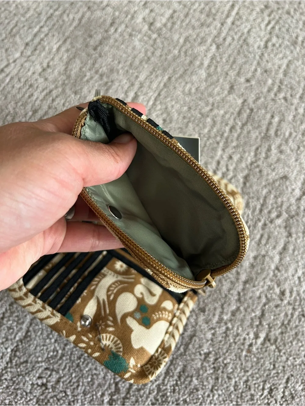 KAVU Zippy Wallet in Fall Folklore - Picture 11 of 16